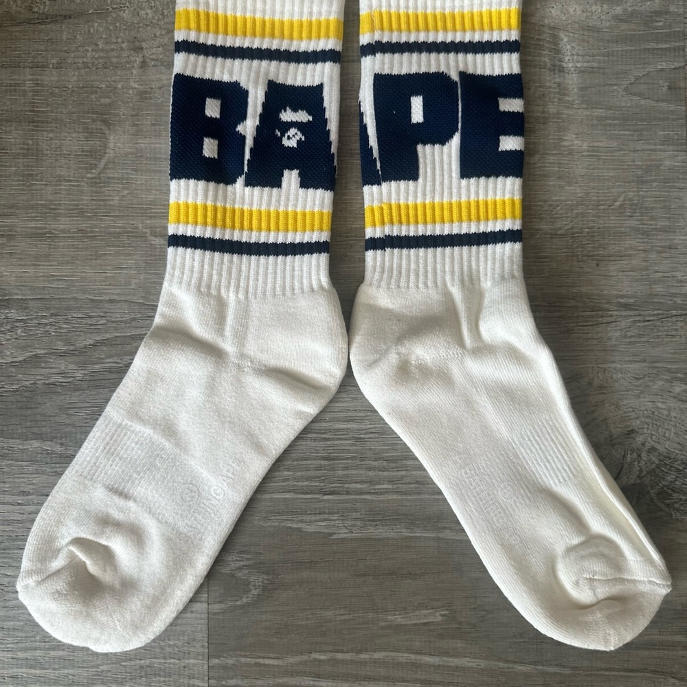 BAPE // A Bathing Ape Striped Crew Socks • Cream/Blue/Yellow • Size Large • BNWT